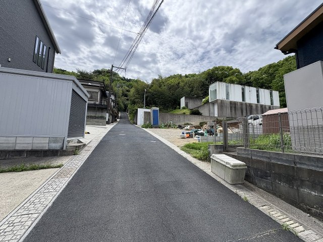 【その他】 | 大野城市乙金東2丁目第3　1号棟（全2棟）【仲介手数料無料・0円】 | 現地写真。前面道路です。
