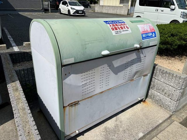 レオパレスエミールのその他