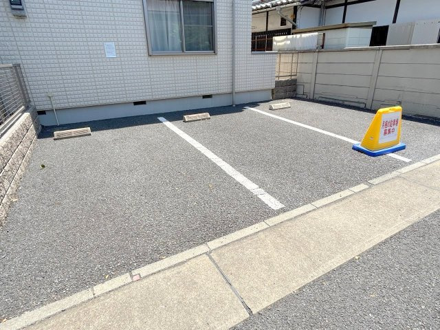 Ｌａ　Ｌｕｎｅの駐車場
