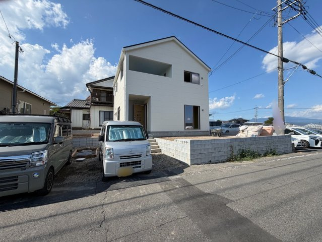 【前面道路含む現地写真】 | 高崎市足門町　新築住宅