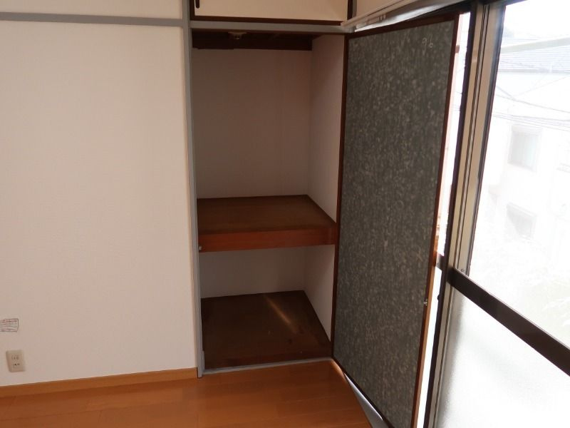 清水ヶ丘ハイツの収納