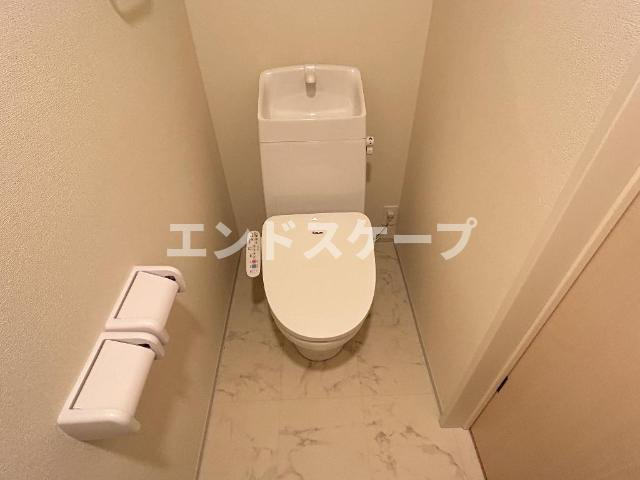 ルピナス　Ｂのトイレ|シャワー付トイレ
高崎、前橋のお部屋探しはエンドスケープまで！お客様の理想お聞かせ下さい♪