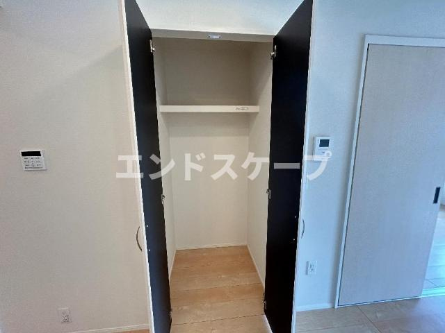 ルピナス　Ｂの収納|リビング収納
高崎、前橋のお部屋探しはエンドスケープまで！お客様の理想お聞かせ下さい♪