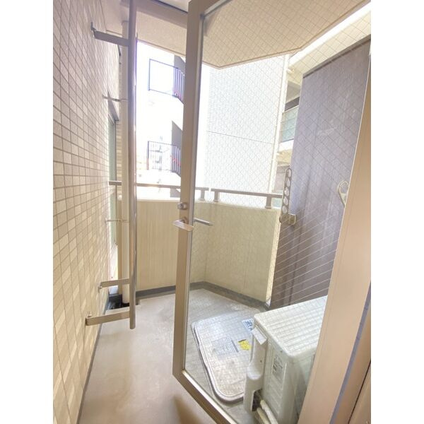 CITY SPIRE神戸元町Ⅱのバルコニー