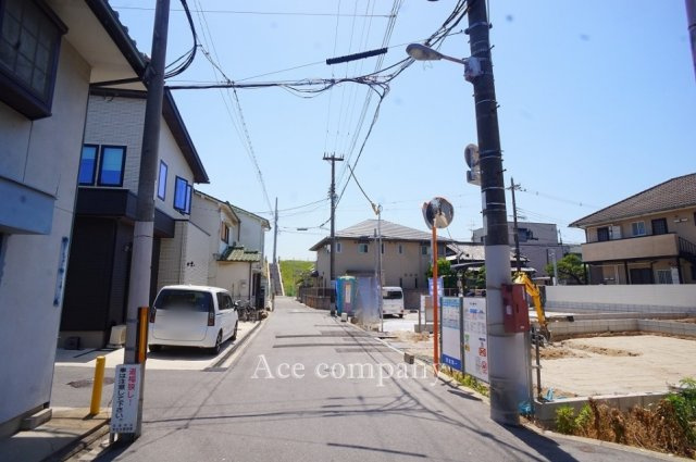 【内観：施工例】 | 東住吉区住道矢田4丁目　【1号棟/全4棟】 | 【同社による同仕様の施工例】浄水器付きのシステムキッチン☆※食洗機等はオプションで追加可能です♪