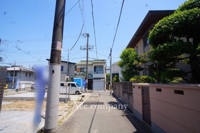 【前面道路含む現地写真】 | 東住吉区住道矢田4丁目　【1号棟/全4棟】 | 【南側前面道路幅員3.2ｍ×東側前面道路幅員4.4ｍ】