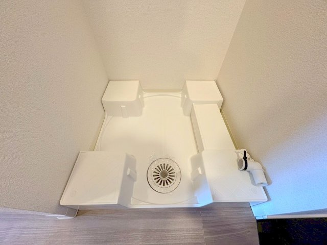 プレサンスOSAKA三国ネオスの設備