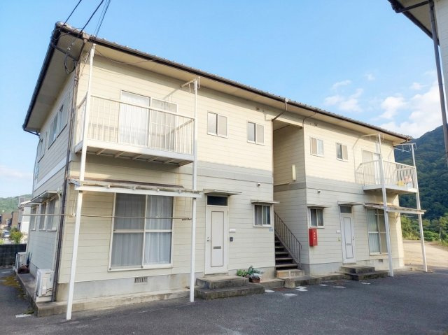 グランデージ徳吉B