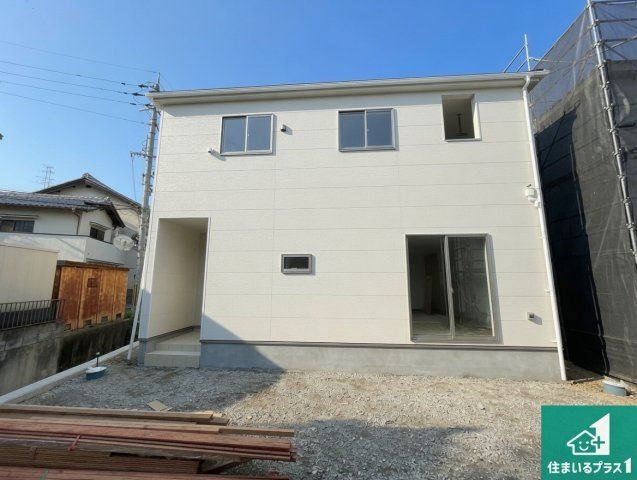交野市神宮寺　第7期　新築一戸建ての外観|安心の10年保証！外観を美しく保ち、雨水で汚れを落とします！気になることがありましたら、お気軽にお問い合わせください！