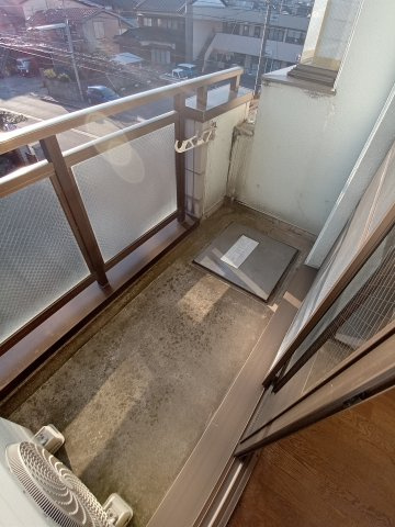 ステイツマンション泉町のバルコニー