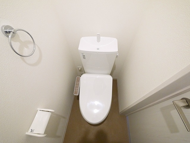 ジーメゾン大和郡山カシータのトイレ