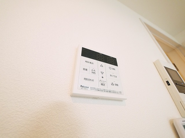 ジーメゾン大和郡山カシータの設備|給湯器リモコン付きです