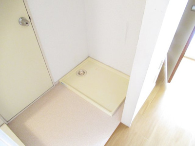 【設備】 | エルディムツチヤＢ | 洗濯機置き場