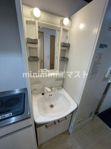 オズレジデンス天下茶屋の洗面所