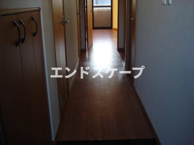 シャンティの内装|廊下
高崎、前橋のお部屋探しはエンドスケープまで！お客様の理想お聞かせ下さい♪