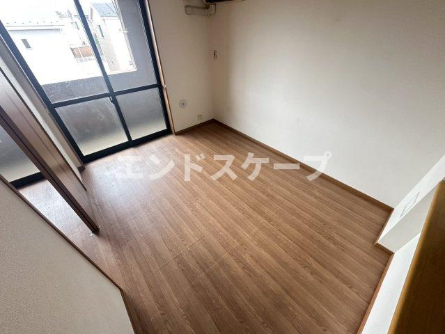 シャンティの居間・リビング|高崎、前橋のお部屋探しはエンドスケープまで！お客様の理想お聞かせ下さい♪