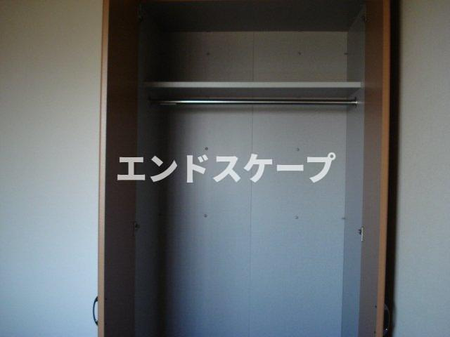シャンティの収納|北側クローゼット
高崎、前橋のお部屋探しはエンドスケープまで！お客様の理想お聞かせ下さい♪