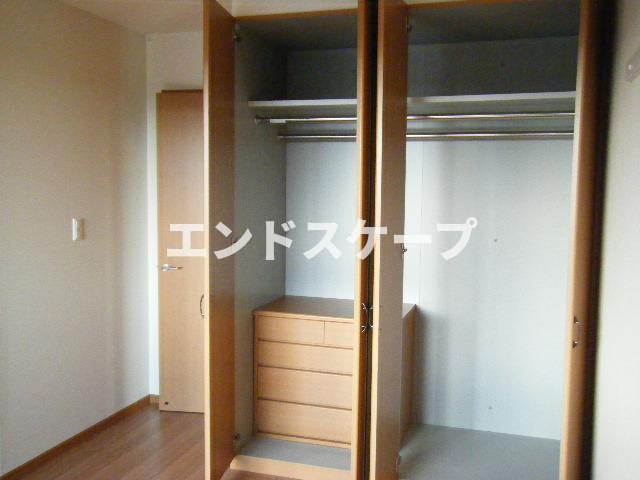 シャンティの収納|クローゼット
高崎、前橋のお部屋探しはエンドスケープまで！お客様の理想お聞かせ下さい♪