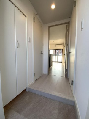 【玄関】 | MODERN PALAZZO 箱崎駅前