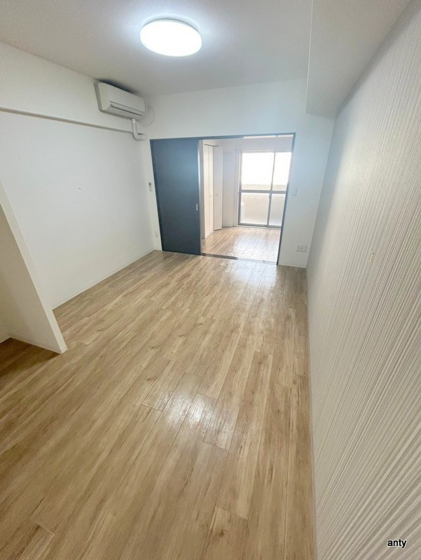 ルーエ桜川　仲介手数料無料の寝室