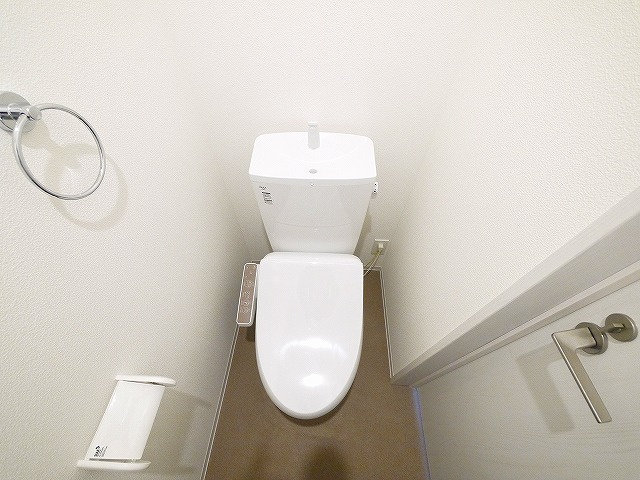 ジーメゾン大和郡山カシータのトイレ