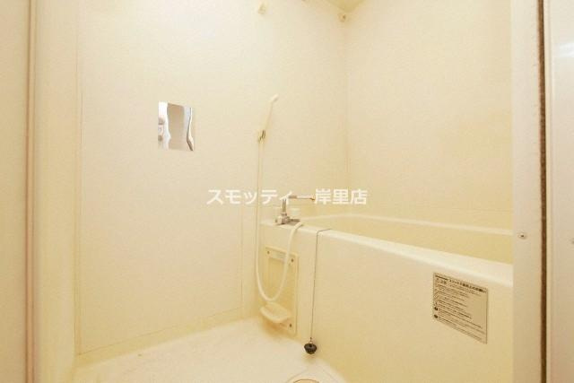 オズレジデンス天下茶屋の浴室