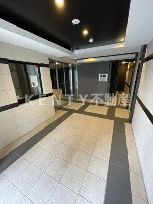 【ロビー】 | B CITY APARTMENT TOKYO SOUTH | 清潔なロビーです
