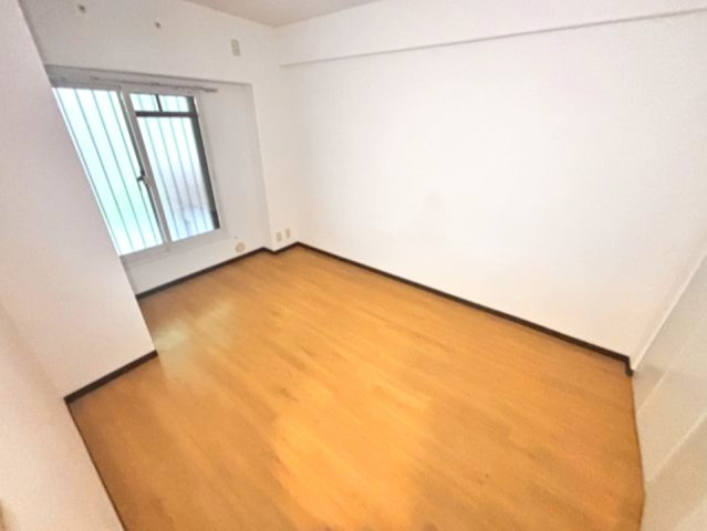 フォリア岡本の寝室