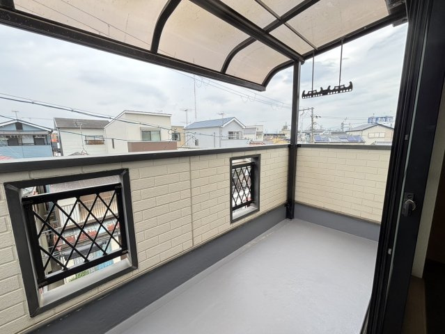 高石市綾園2丁目　中古戸建のバルコニー
