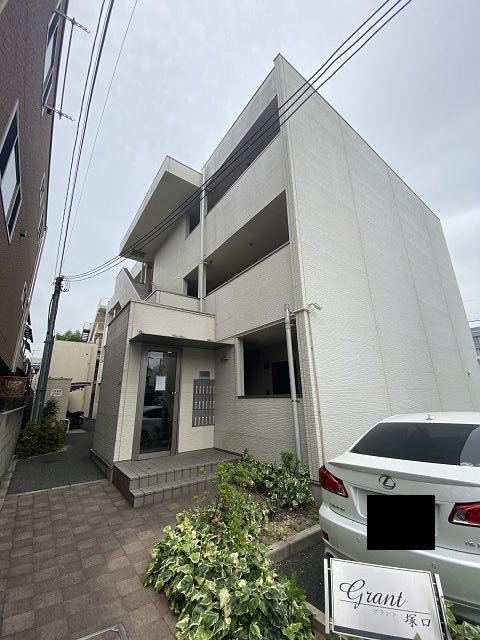 尼崎市南塚口町６丁目のアパート