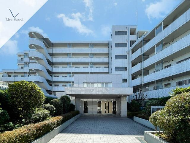 目黒本町マンションのエントランス