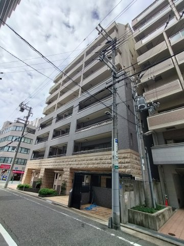 ウォームスヴィル元町通の外観