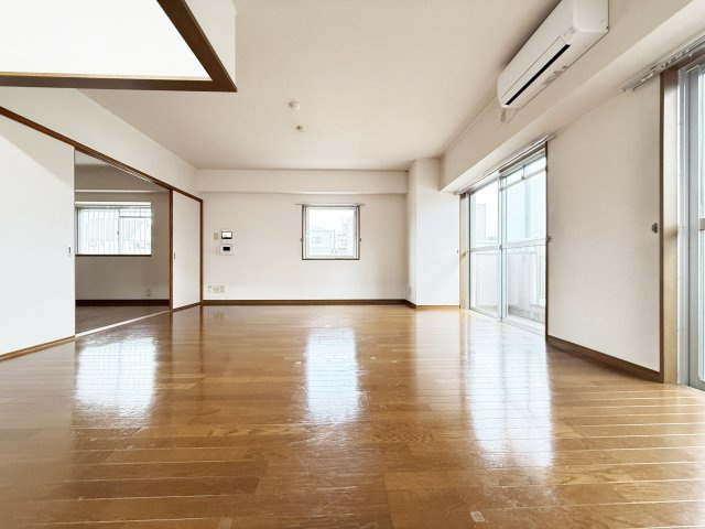 リップルガーデンⅠの居間・リビング