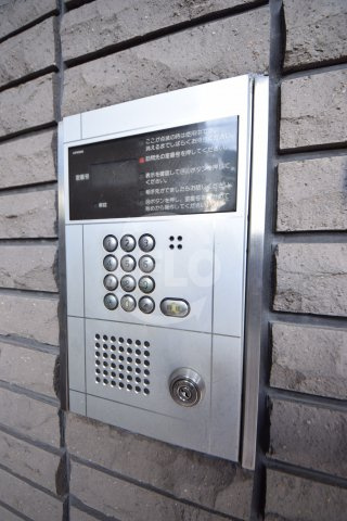アクシス大阪のセキュリティ|アクシス大阪　オートロック