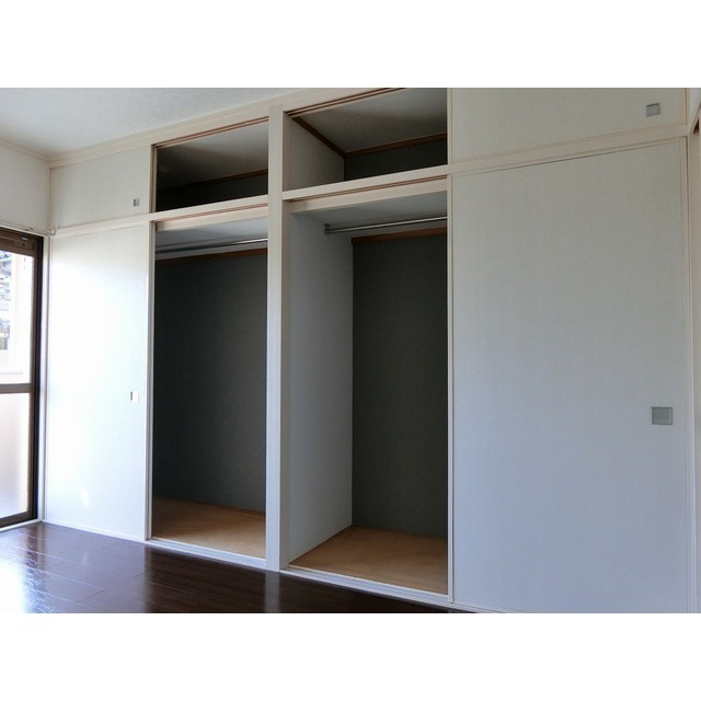 熊本市南区出仲間７丁目の賃貸マンションの収納