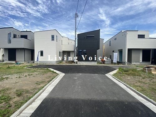 【前面道路含む現地写真】 | 【仲介手数料０円】茅ヶ崎市松林1丁目2期　新築一戸建て　全7区画 | 【仲介手数料０円】茅ヶ崎市松林1丁目2期　新築一戸建て　全7区画