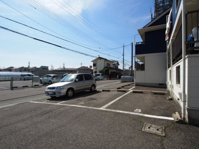 【駐車場】 | シャトレマウントリバー