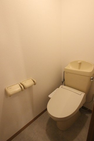 エメラルドノービレⅡのトイレ