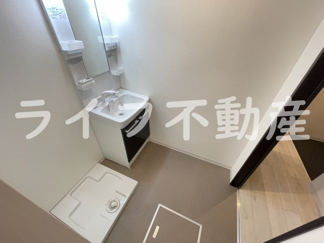 ジーメゾン東大阪寿クラディアの洗面所|使いやすい洗面所です