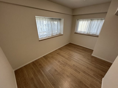 【洋室】 | ライオンズマンション平野町リバーステージ | ゆったりした洋室です