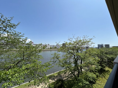 【展望】 | ライオンズマンション平野町リバーステージ | リバーサイド　遮る建物がなく眺望良好です（令和8年4月現在）