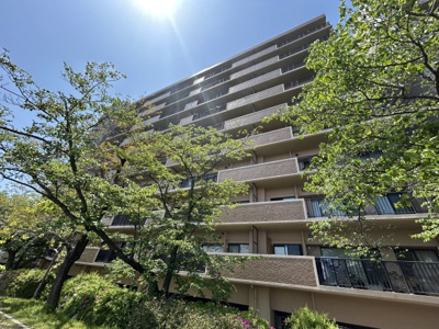 【外観】 | ライオンズマンション平野町リバーステージ | ライオンズマンション平野町リバーステージ 　「御幸橋」電停 歩4分／「広電ボウル前」バス停 歩6分