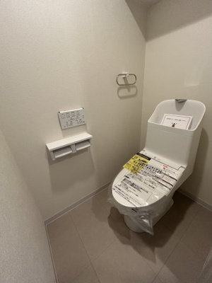 【トイレ】 | ライオンズマンション平野町リバーステージ | 温水洗浄機能付トイレ新規交換済み