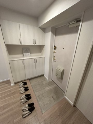 【玄関】 | ライオンズマンション平野町リバーステージ | 下駄箱あり