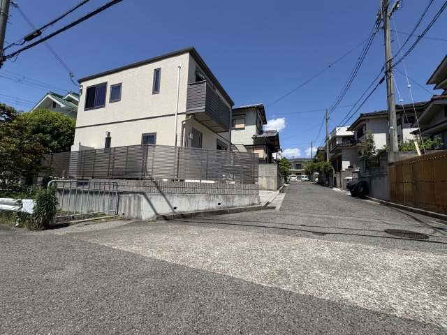 ☆神戸市西区今寺　戸建☆の前面道路含む現地写真