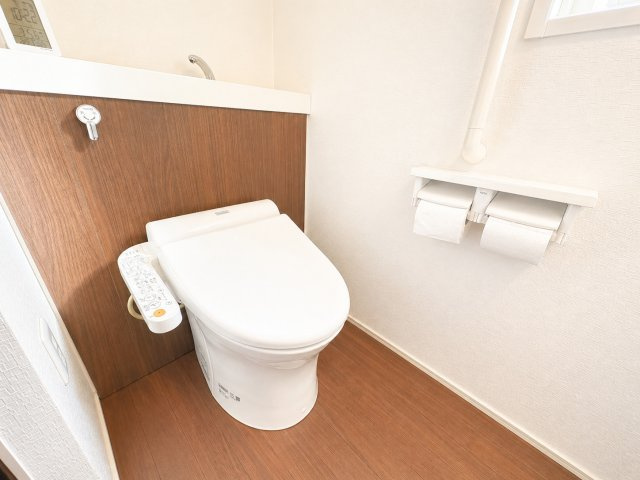 ☆神戸市西区今寺　戸建☆のトイレ