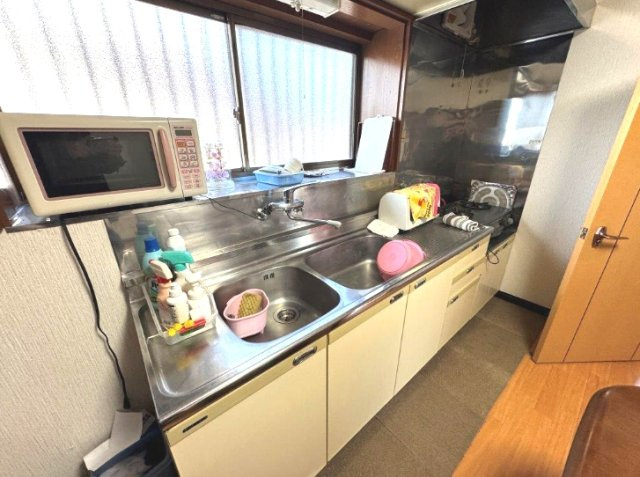 大網白里市南今泉　平屋中古戸建のキッチン|敷地約60坪　４DK平屋平成元年築   白子海岸まで車約5分  