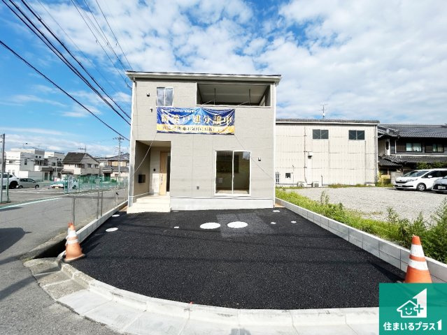 ●29(土)30(日)現地説明会！　香芝市今泉　全1邸の駐車場|駐車スペース！散水栓があるので、こまめに愛車を洗えます！