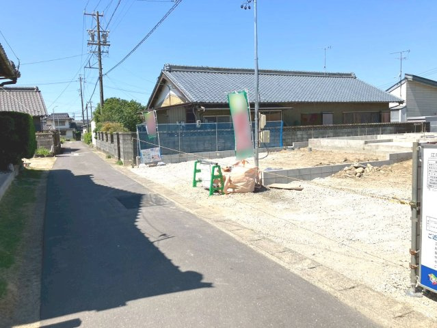 リーブルガーデン　江南市第2般若町　全2区画分譲の前面道路含む現地写真|「現地（2026年5月17日）撮影」　
■前面道路　
■ヤマダ不動産　株式会社リライフ