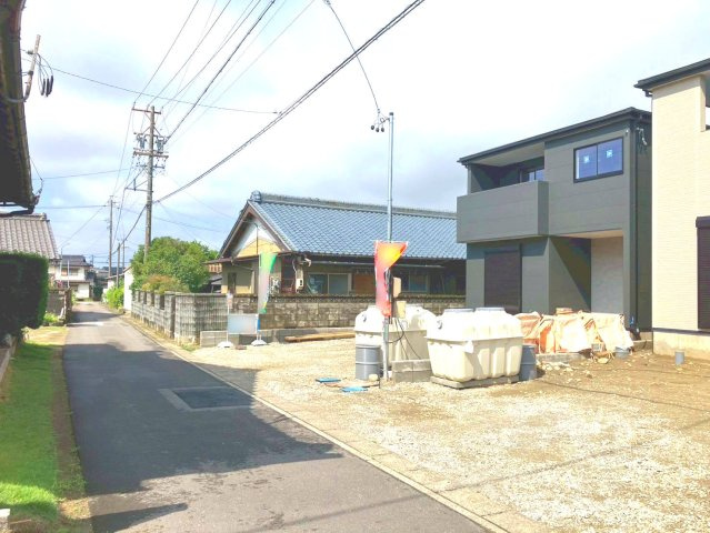 リーブルガーデン　江南市第2般若町　全2区画分譲の前面道路含む現地写真|「現地（2026年5月31日）撮影」　
■前面道路　
■ヤマダ不動産　株式会社リライフ